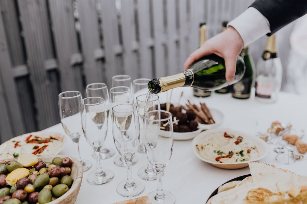 Szilveszteri italtippek, azaz milyen pezsgővel köszöntsük az új évet?